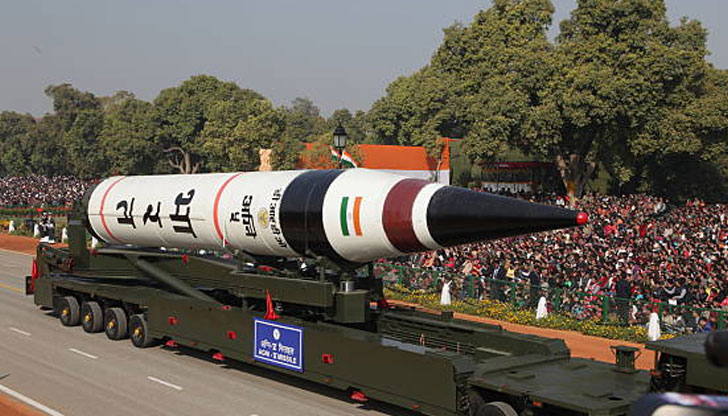 Ракетата ще може да носи ядрена бойна главаИндия разработва и