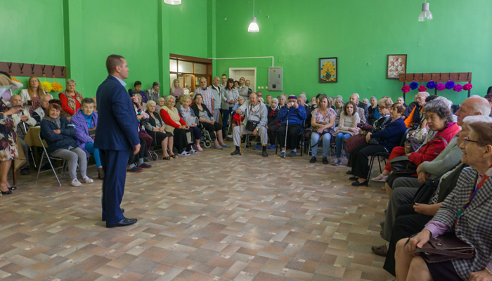 Домът е с капацитет 234 души и е вторият по