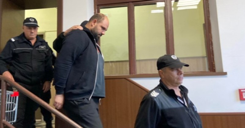 Йордан Петков остава зад решетките32-годишния Йордан Петков, обвинен за вземане