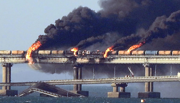 Много експерти смятат, че става дума за атака от долната част