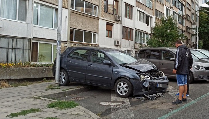 Според очевидци младият шофьор е бил видимо неадекватенОтново инцидент на пътя с