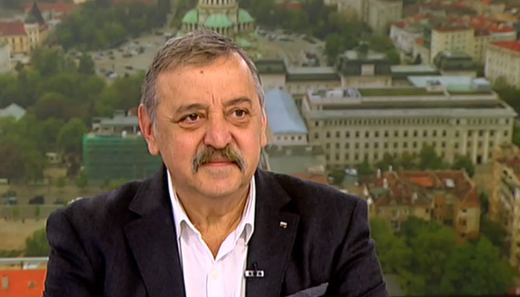 Резенче лимон се топи в сода и го изяждаш при болки