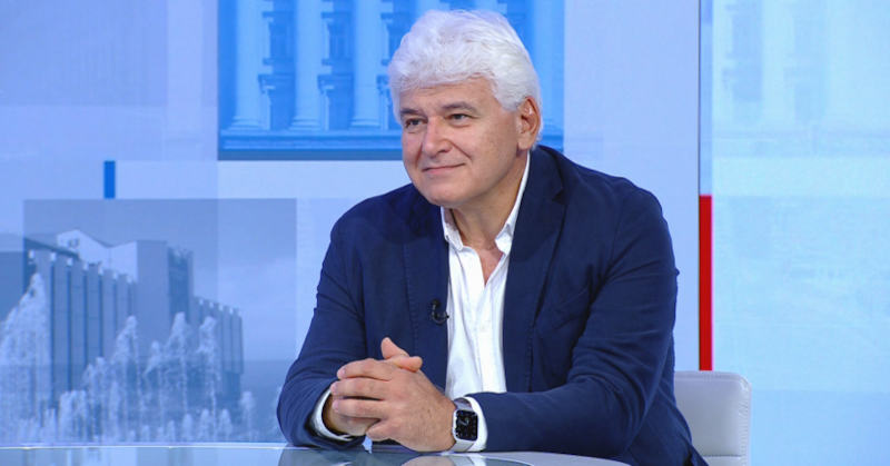 Излиза, че има около 2,5 милиона български граждани, които са