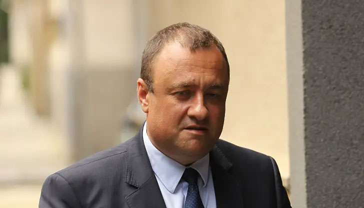 Старейшината е 47-годишният Иван Иванов, който е бил народен избраник