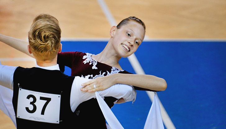 Биг Бенд Русе ще свири на финалите в неделяНад 350 танцови двойки