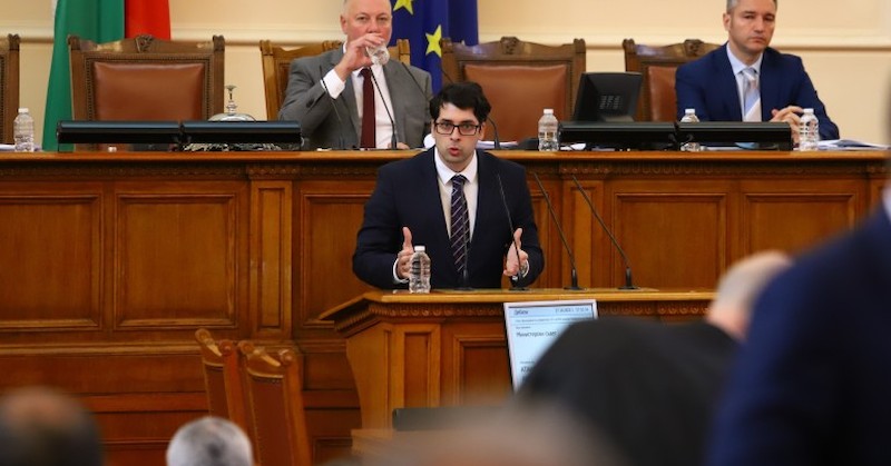 Според вицепремиера отказването от Еврозоната, ще доведе до повишаване на лихвените