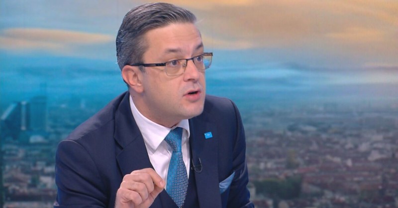 Как си представяте Кирил Петков, който арестува Бойко Борисов, да