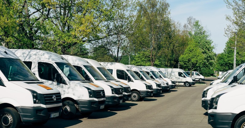 Участник в процедурата може да бъде всяко физическо или юридическо лице, което