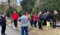 Жители блокираха село Бузовград