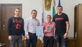 Пенчо Милков награди Севда Асенова със статуетка на Русе