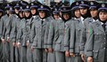 Талибаните назначават жени полицаи в Афганистан