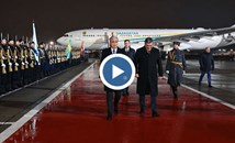 Президентът на Казахстан пристигна в Москва за преговори с Путин