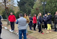 Жителите на селото протестират заради трагедията с 14 годишното момче убито