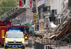 Сградите са се срутили на централна търговска улица във френския