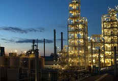 Служители във фабриката предполагат че е експлодирала цистернаСилен взрив е