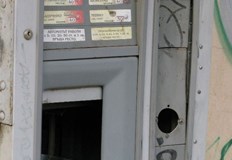 Взет е монетникът и нанесените щети са в процес на