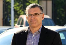 Служебното правителство да увеличи с постановление минималната работна заплата без