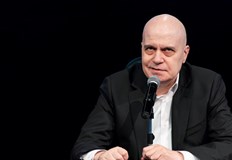 Кирил Петков и Асен Василев сега ще седнат на една маса