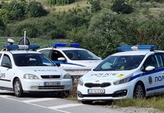 Инцидентът е между лек автомобил и автобусДвама младежи загинаха при