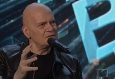 Едно време порното по телевизията започваше след полунощ и свършваше