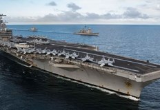 Ядреният самолетоносач Джордж Буш е един от най големите военни кораби