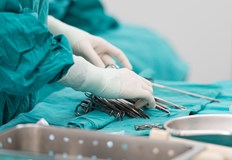 Момичето страда и от заболяването Ходжкинов лимфомЛекари спасиха 14 годишно момиче от белодробна