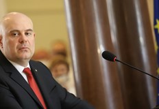 Според съда Петър Топал Леонид Аксахал Иван Калак и Амран