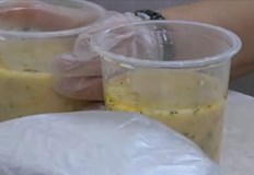 Всяка зима на кризисната трапезария към Българския червен кръст разчитат