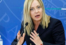 Новите разпоредби ще позволят на 4000 здравни специалисти да се върнат