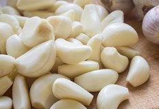 Чесънът е изключително полезен за кръвоносната и храносмилателната системаЗа да