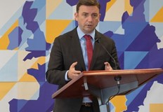 Министърът на външните работи на РСМ ще се срещне със служебния