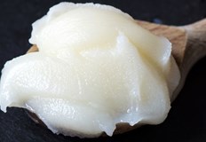 Свинската мас е уникален продукт който се цени в различни