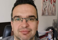 Той не се е отказал от търсенето на момчето и