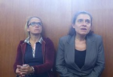 Работата ще помогне на двете жени да намалят присъдите си уточниха