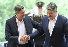 Той добави че ЕС дълго време е поддържал илюзията че