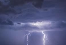 Дъжд и мощни гръмотевици се очакват в голяма част от