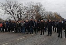 Те настояват за разширяване на отбивката за село ТотлебенНад 200