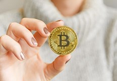 Кати Хочул губернаторът на Ню Йорк е подписала законопроект за