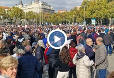 Протестиращите предупреждават че плановете за основен ремонт ще унищожат систематаДесетки