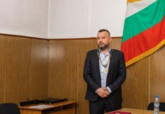 Георги Холянов е едноличен собственик на три търговски дружестваКъсно тази