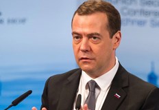Медведев коментира думите на Столтенберг за запазването на Украйна като