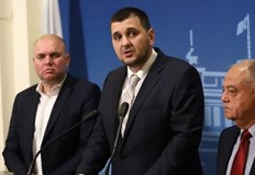 От ДБ искат служебният министър на енергетиката Росен Христов да