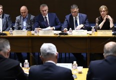 Депутатите от Комисията по външна политика и Комисията по отбрана