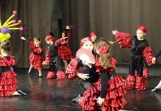 Фестивалът Децата на Русе пеят и танцуват даде изява на