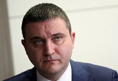 Публичните финанси не могат да понесат повече авантюри като техните