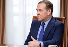 Според Медведев западните страни тласкат света към глобална война Заместник председателят на