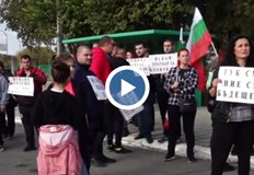 Основното им искане е да имат нормални улици осветление и