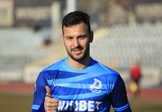 Нашият голмайстор удължи своя договор с драконите съобщиха от футболния