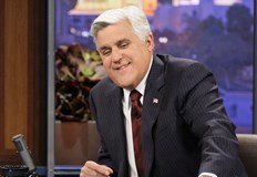 Легендарният телевизионен водещ е в болницаЛегендарният телевизионен водещДжей Лено е