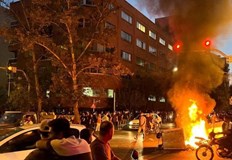 Според данните сред загиналите има полицейски служителиНай малко петима загинаха а